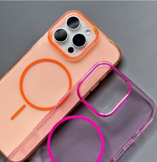 Pochette Nouveau Modél transparente et colorée avec protection magnétique